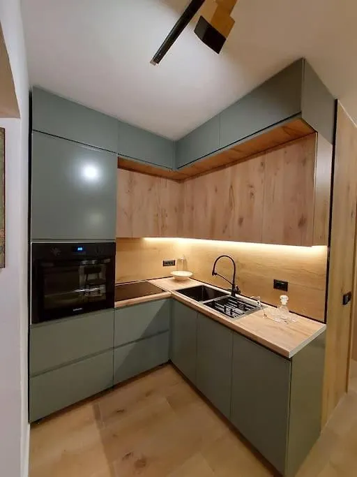 Frequency 286 Tirane Apartment