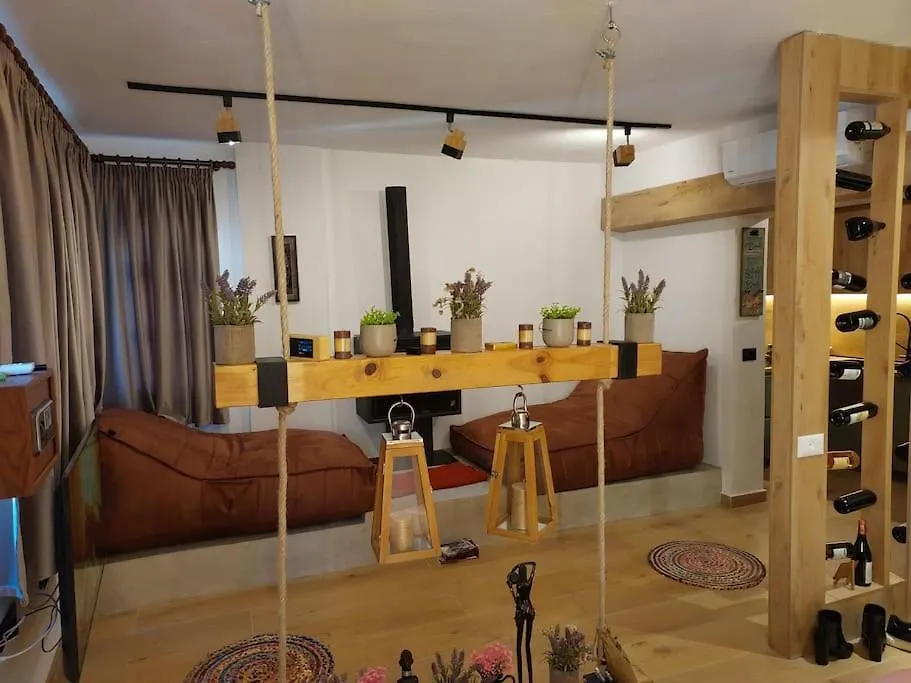 Frequency 286 Tirane Apartment Albania